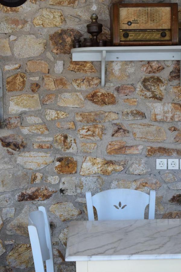 Studios Niovi Serifos Livadi  Exteriör bild