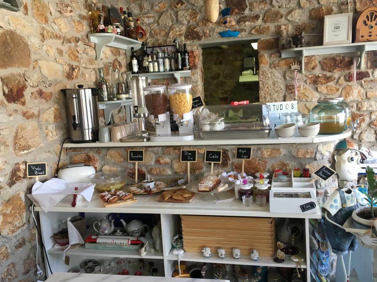 Studios Niovi Serifos Livadi  Exteriör bild