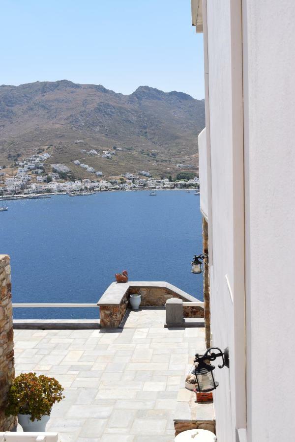 Studios Niovi Serifos Livadi  Exteriör bild